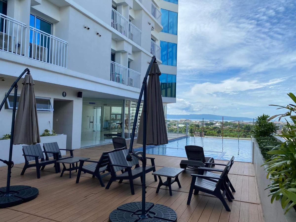 Апарт отель Inspiria Davao Экстерьер фото